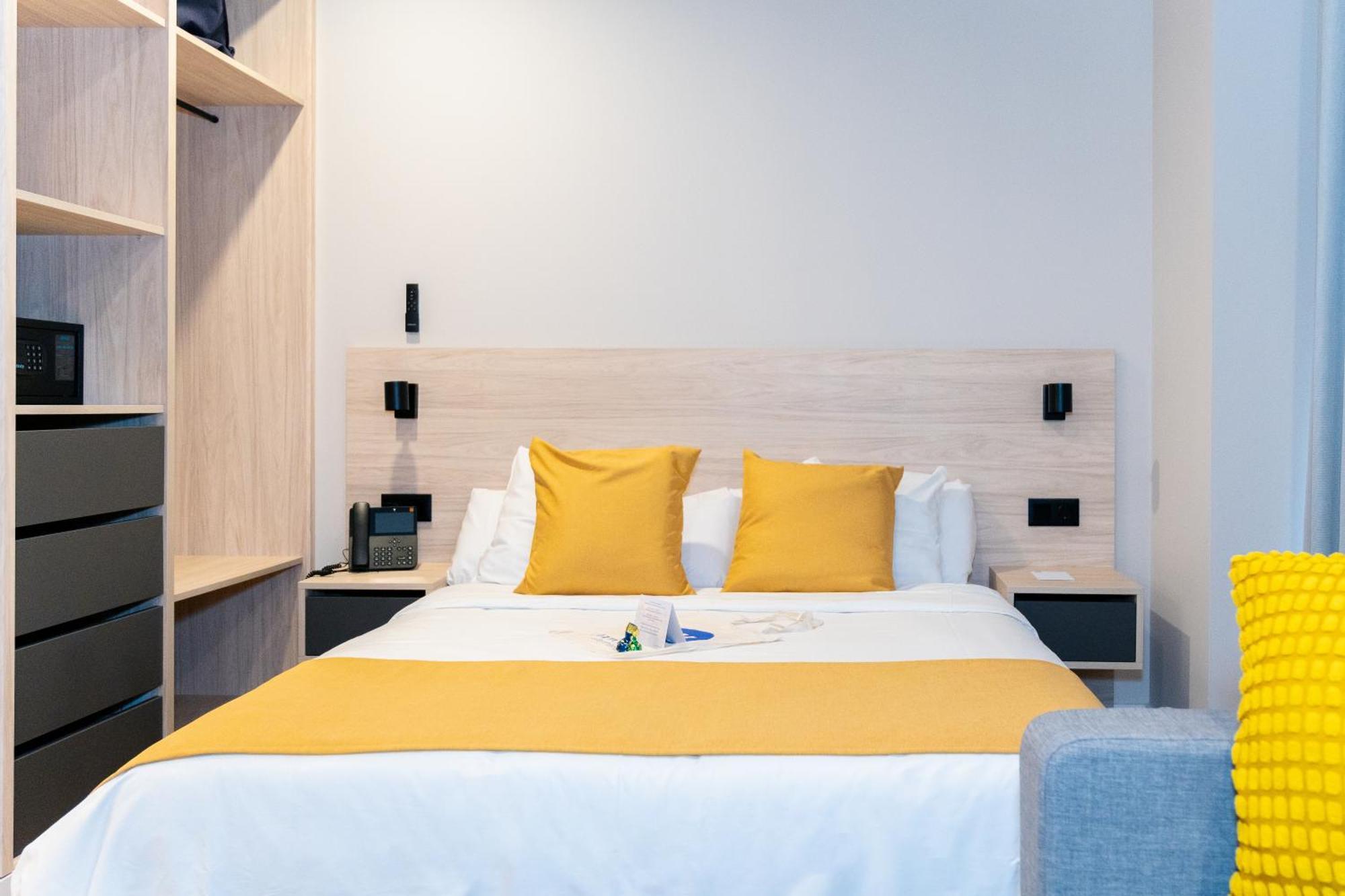 Dorm4You Arena 2 발렌시아 외부 사진